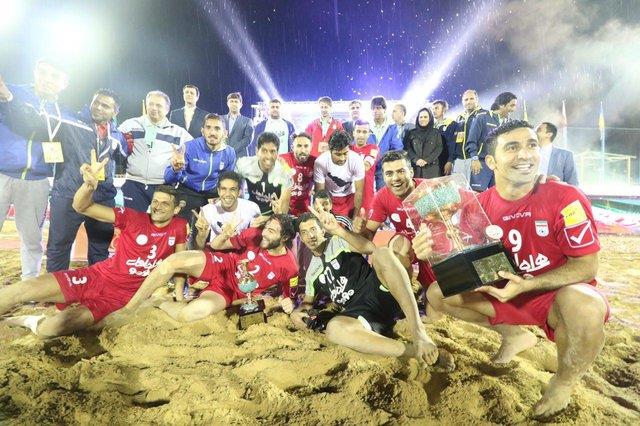 نادری: عیار تیم ملی فوتبال ساحلی در مسابقات PersianCup مشخص شد