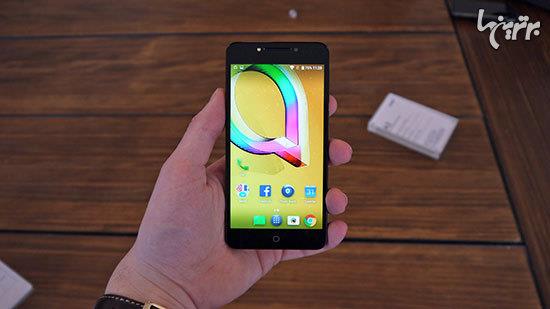 نمایشگاه MWC 2017؛ رونمایی از جدید ترین گوشی های هوشمند در نمایشگاه بارسلون(مرتضایی)