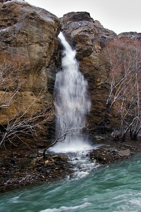 آبشار پیچ آدران