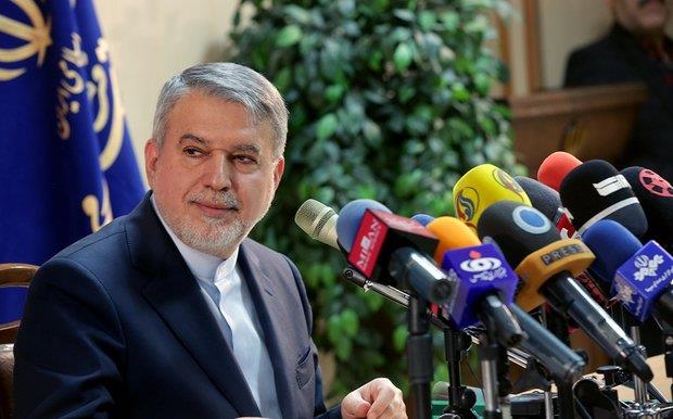 ایثار یعنی ترجیح دادن منافع جمعی بر منافع فردی