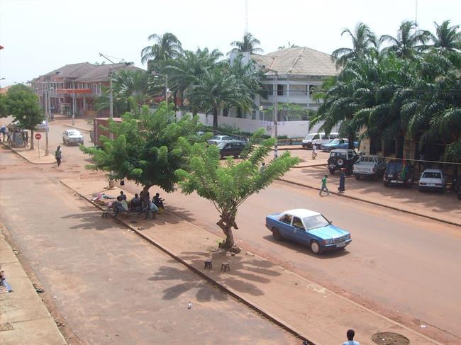 13-guinea-bissau--gdp-per-capita-1568-1279