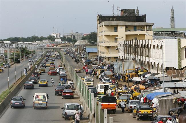 8-guinea--gdp-per-capita-1271-1036