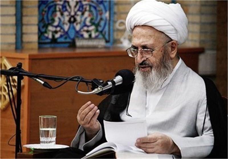 آیت‌الله سبحانی بر لزوم تحقق مطالبه رهبری درباره حفظ قرآن تأکید کرد