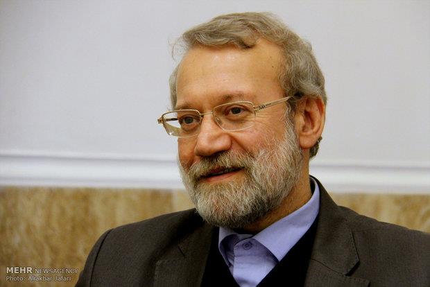 لاریجانی قهرمانی تیم ملی فوتبال ساحلی کشورمان را تبریک گفت