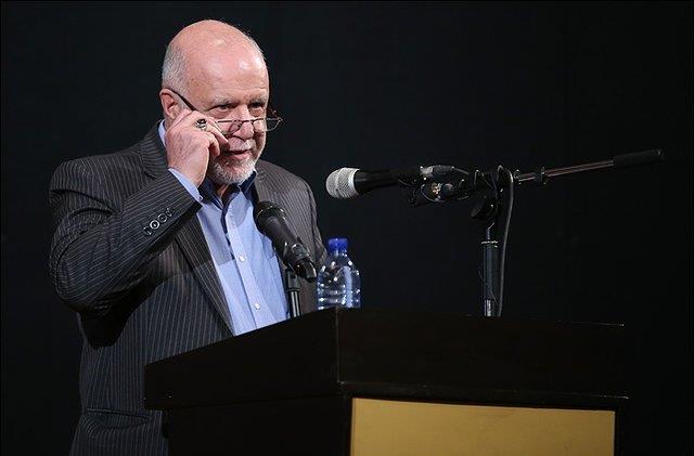 آغاز برداشت نفت از میدان نفتی آذر با حضور وزیر نفت