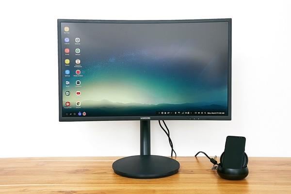 داک Samsung DeX، موبایل های گلکسی اس 8 را به دسکتاپ تبدیل می کند