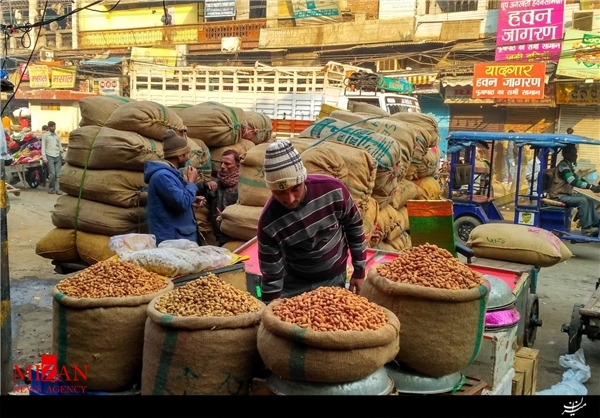 نگاهی به بزرگترین بازار ادویه و خشکبار جهان در هند+ تصاویر/ویژه نوروز///