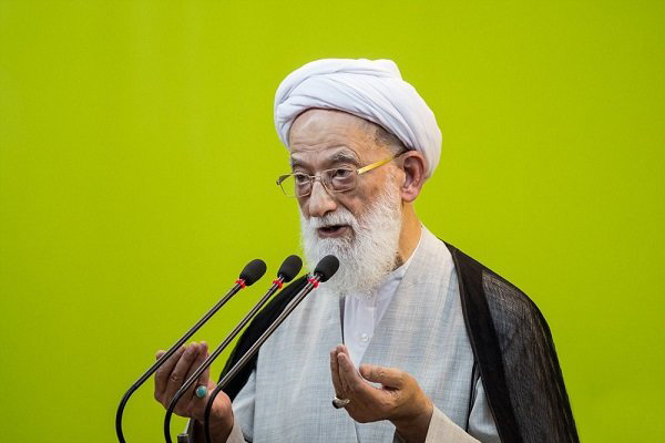 آغاز نماز جمعه تهران به امامت آیت الله امامی کاشانی