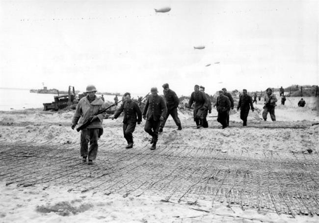 normandy-landings (21)[2]-w700