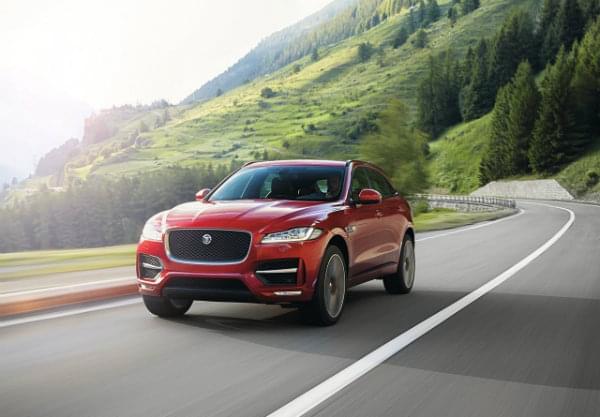 غرش جگوار؛ F-Pace، برنده عناوین بهترین و زیباترین خودروی سال 2017