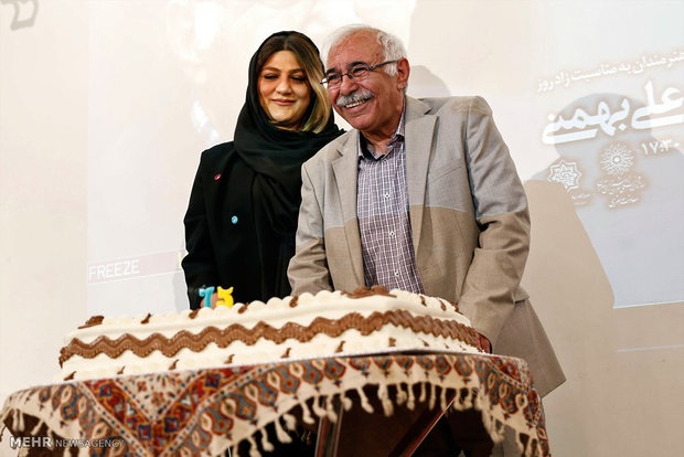 بهمنی به تعداد تمام ابیات خوبش متولد شده/ 75 سال جاودانگی