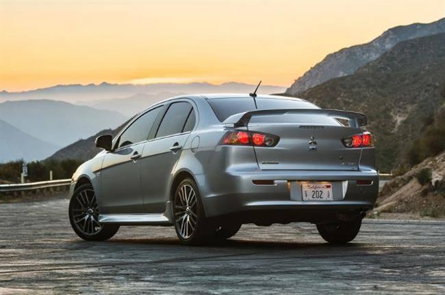 میتسوبیشی لنسر 2.4   mitsubishi lancer GT 2017