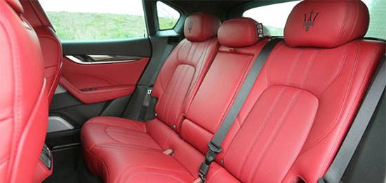 مشخصات فنی مازراتی لوانته اولین خودروی شاسی بلند محصول شرکت ایتالیایی مازراتی