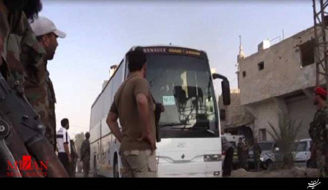 خروج دومین گروه افراد مسلح از ریف دمشق