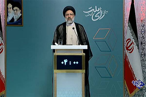 دولتی می تواند جلوی قاچاق را بگیرد که مقاماتش کارخصوصی ندارند