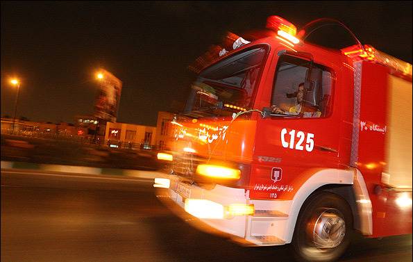 آتش سوزی در محله تهرانسر یک مصدوم به همراه داشت/نشت کپسول گاز 12کیلویی علت حادثه