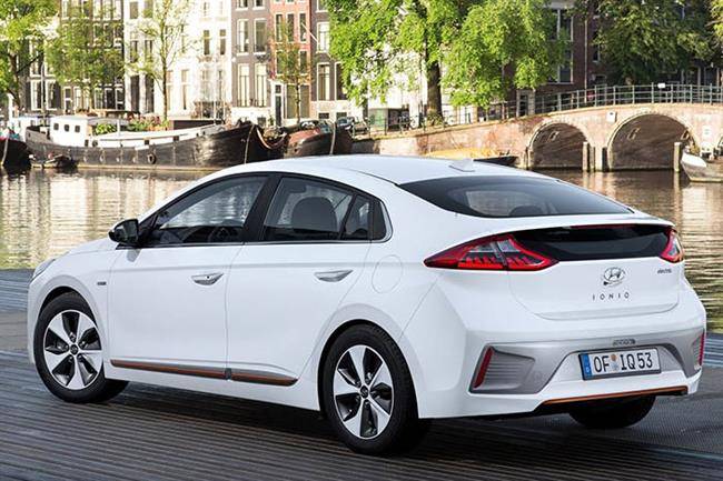 هیوندای آیونیک Hyundai ioniq 2017