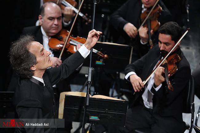 ارکستر سمفونیک تهران در تالار وحدت می‌نوازد/اجرایی با عنوان سمفونی ملل