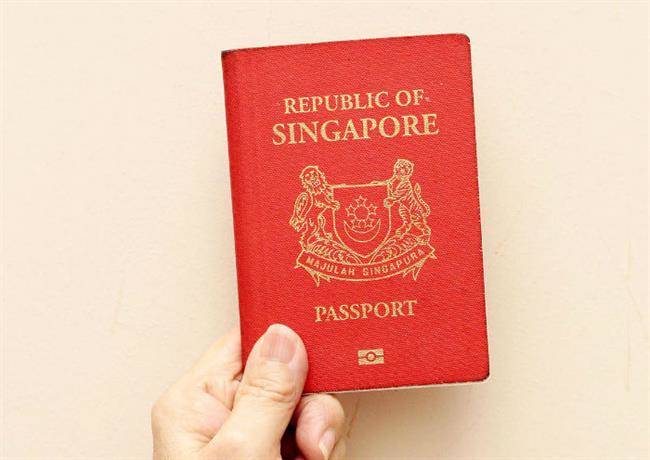 SingaporePassportST2014-w700