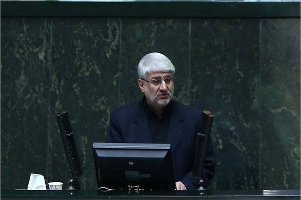 انتقاد از پول پاشی‌ها و دخالت مسئولان دولتی در روند انتخابات