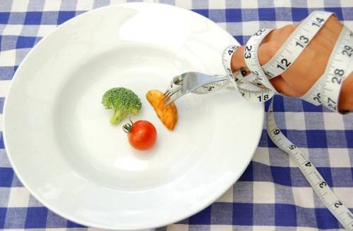این نشانه‌ها می‌گویند برای کاهش وزن باید بیشتر غذا بخورید!