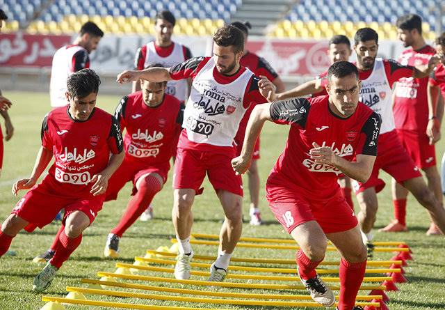 آخرین تمرین فصل پرسپولیس با حضور پررنگ عکاسان رسانه‌ها