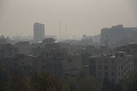 هوای بیشتر مناطق تهران برای گروه‌های حساس ناسالم است