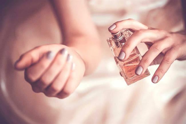 یک عطر تازه استفاده کنید