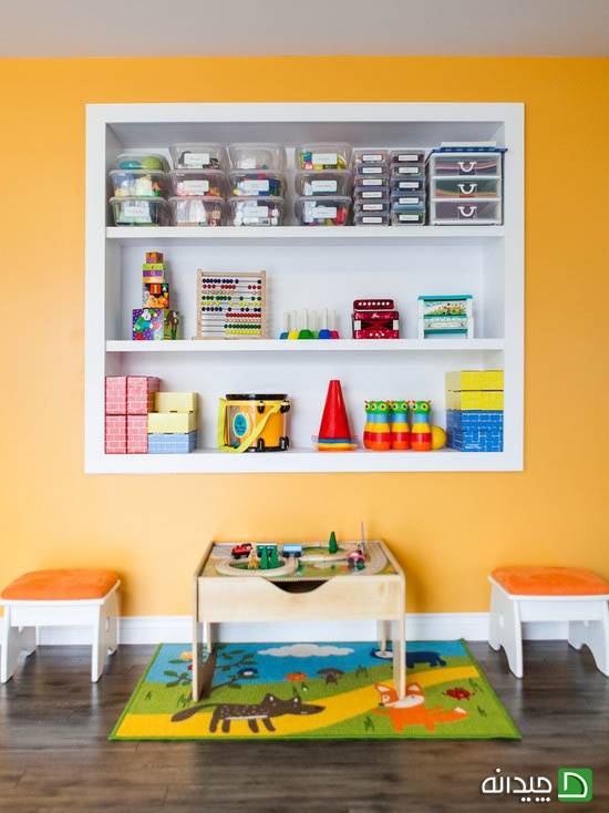 قفسه های نگه داری اسباب بازی ها در اتاق کودک