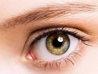 اصلاح عیوب انکساری چشم با عمل لیزیک (2)