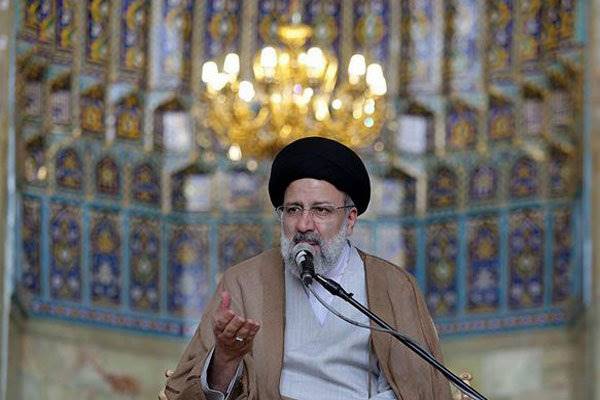 ابوجهل‌های امروز حق را به چشم می‌بینند اما نمی‌پذیرند