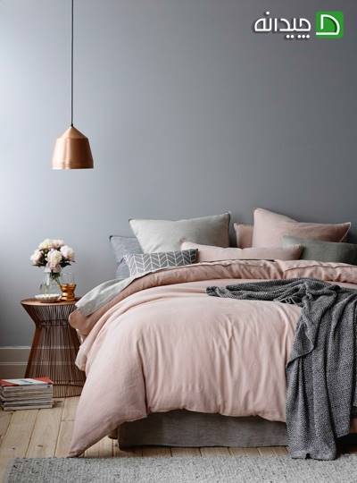 ترکیب رنگ صورتی و خاکستری برای دکوراسیون اتاق خواب