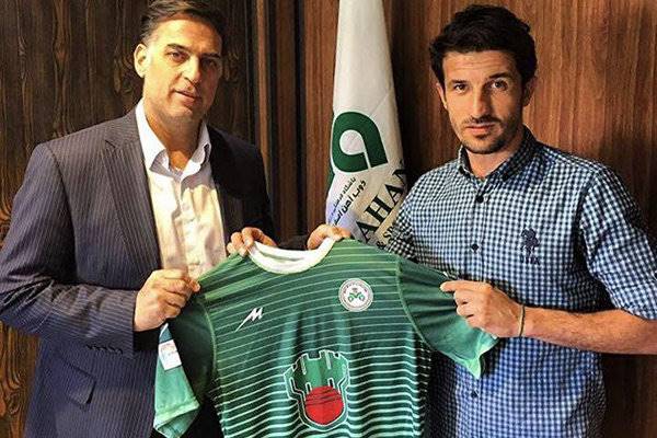 حدادی فر با ذوب آهن تمدید کرد