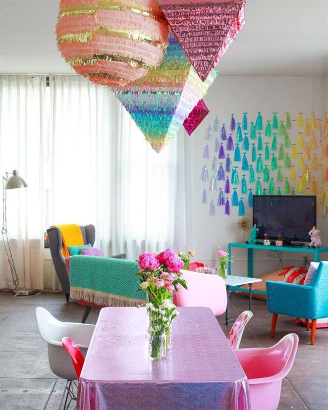 rainbow-colored-apartment-amina-mucciolo-15-59439daa34d75__880