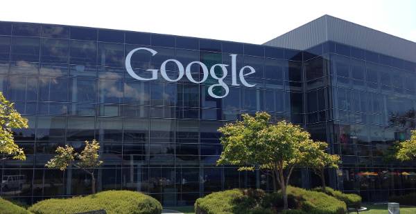 گوگل با استفاده از هوش مصنوعی و نظارت انسانی، به مبارزه با افراط گرایی آنلاین می رود