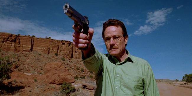 Bryan-Cranston-in-the-Breaking-Bad-pilot-w700