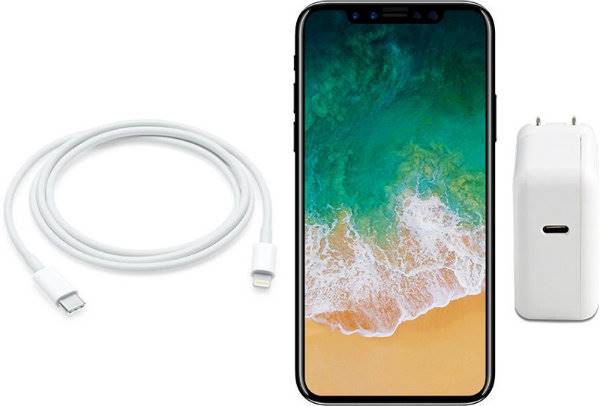 آیفون 8 به همراه شارژر دیواری سریع تر 10 واتی و USB-C عرضه می شود