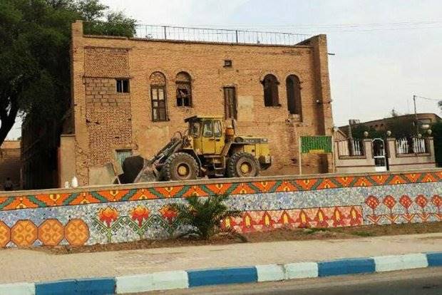 بنای مرکز فرهنگی اهواز مرمت می شود/دوستداران میراث فرهنگی نباشند