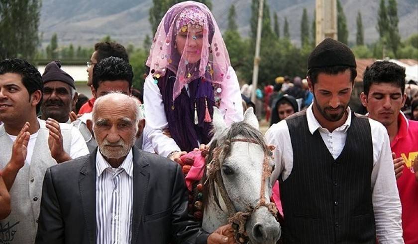 خوزستان؛ رنگین کمان آیین‌ها [مراسم ازدواج در بین عشایر بختیاری‌ خوزستان]