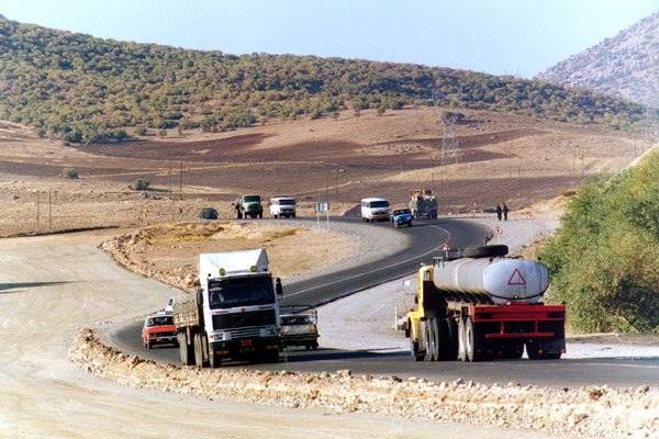 کامیون‌داران در هر 15 روز یک سفارش بار دریافت می‌کنند