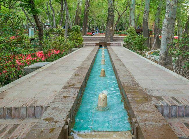 «باغ ایرانی» چنارستانی در قلب ده ونک را برای آخر هفته فراموش نکنید