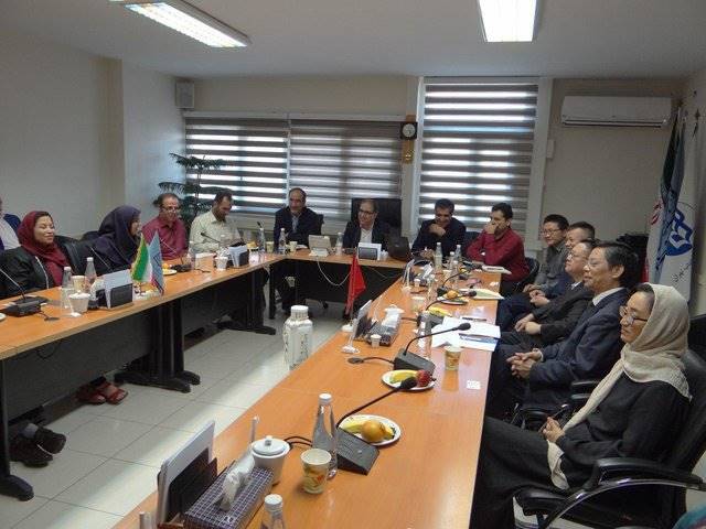 تاکید برضرورت گسترش ارتباطات فرهنگی در دیدار  نویسندگان  ایران و چین