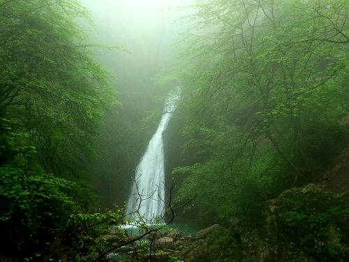 آبشار شیر آباد