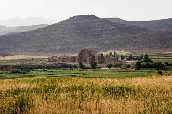 کاخ اردشیر بابکان 