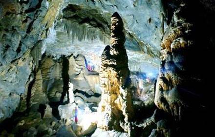 غار عمیق قلایچی 