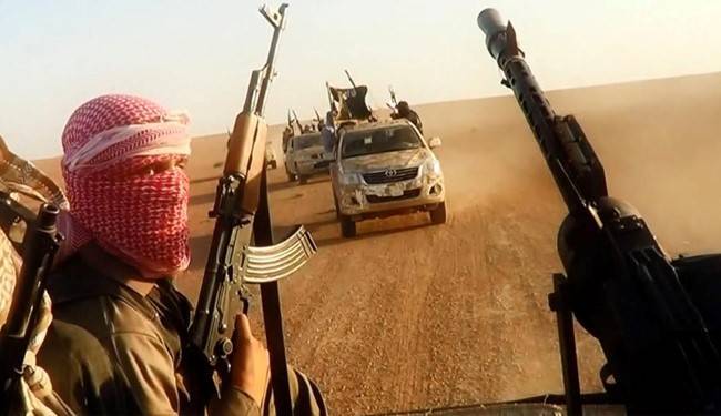 خروج داعش از قلمون غربی آغاز شد