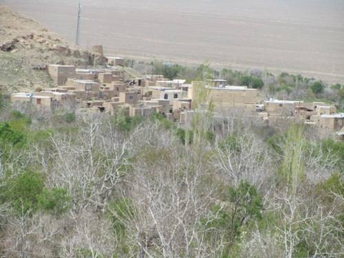 روستای قلعه بالا 