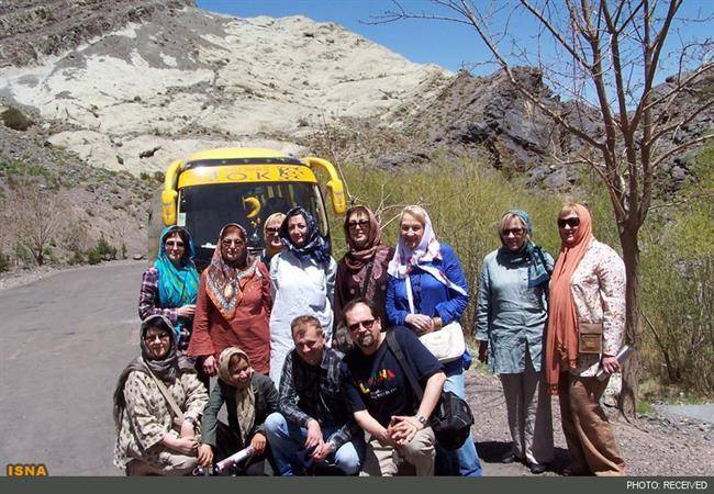 گشایش در کشور روحانیان !