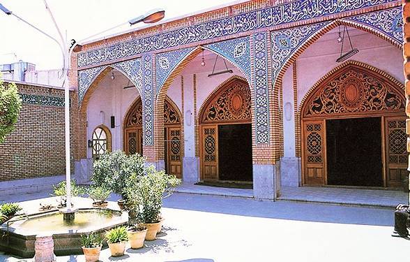 مسجد حضرت سیدالشهداء ( مسجد معزالدوله)