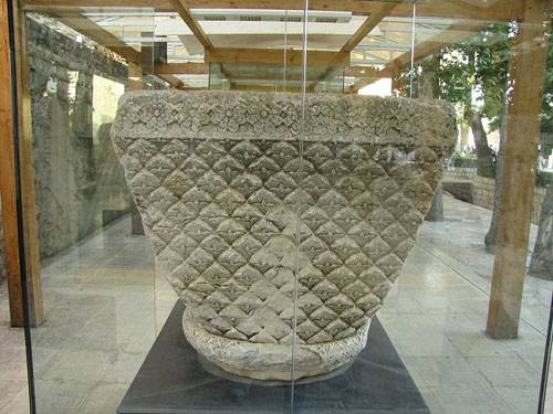 موزه سنگ کرمانشاه